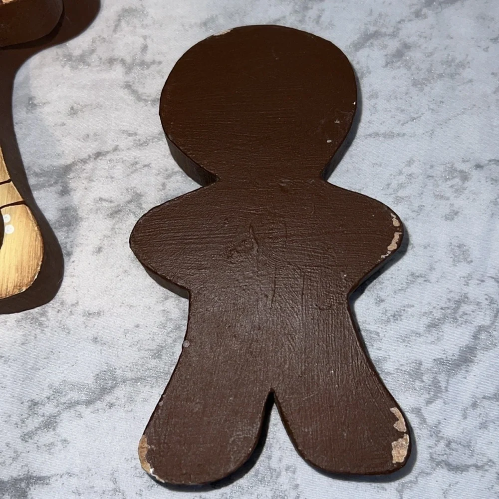 Vintage 1980s Set of 3 Wooden Hand Painted Gingerbread Family Stand Alone